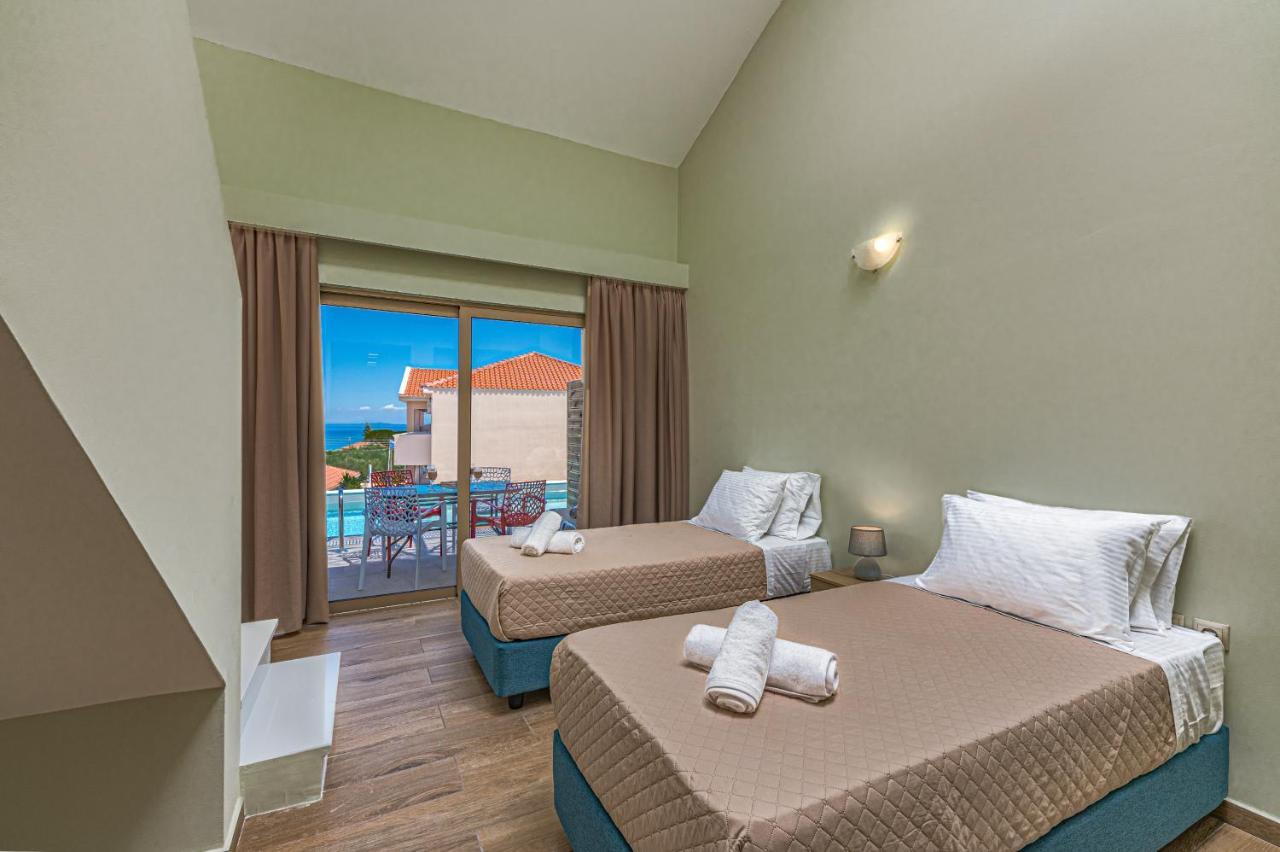 אמודי Kozanos Suites With Private Pool מראה חיצוני תמונה