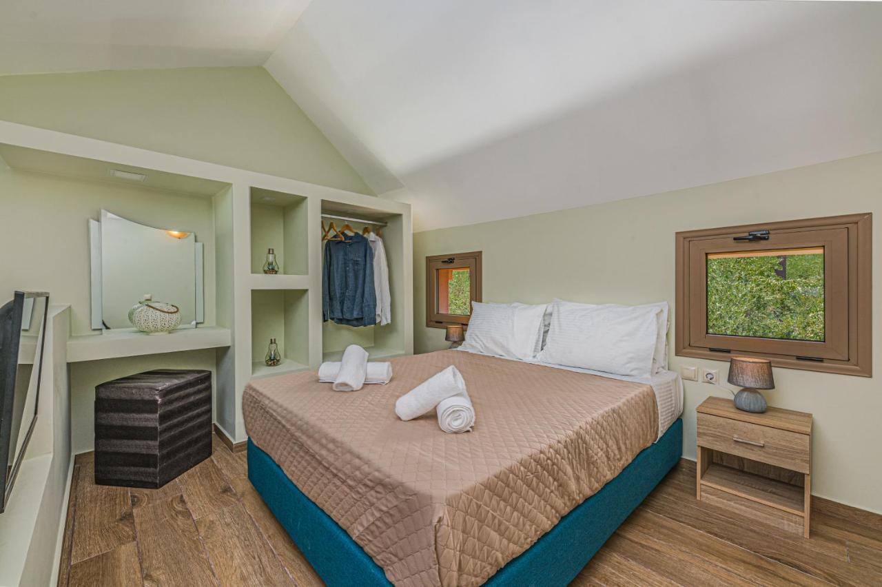 אמודי Kozanos Suites With Private Pool מראה חיצוני תמונה