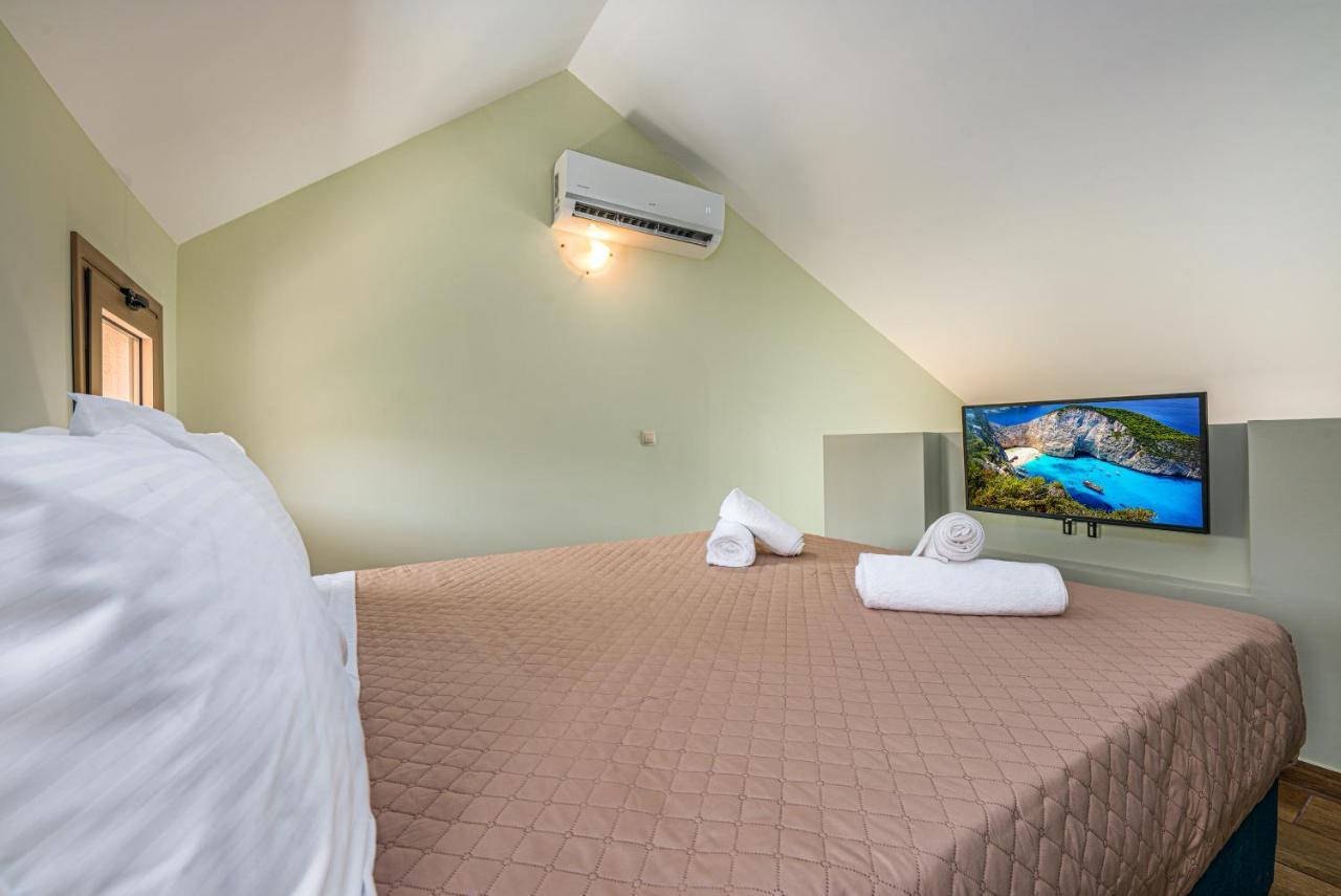 אמודי Kozanos Suites With Private Pool מראה חיצוני תמונה
